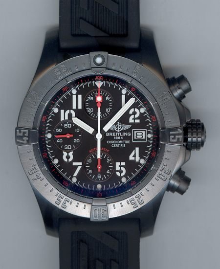 QP Exclusieve Horloges - Breitling Avenger Skyland Blacksteel