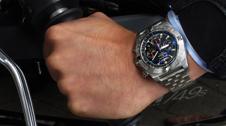 QP Exclusieve Horloges - Breitling - Chronomat 01 Limited Edition